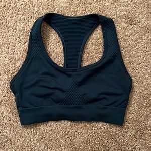 Alphalete bra